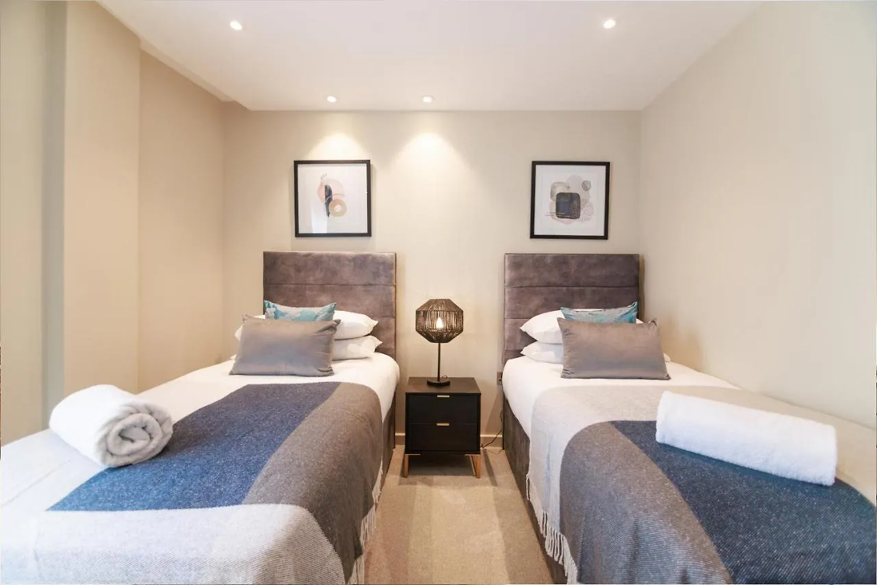 Entire 2 Bed - No. 44 - The Cosy Collection Ltd Daire York