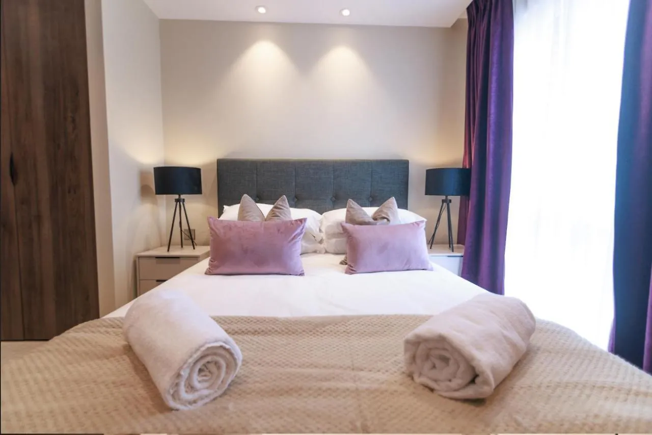 Entire 2 Bed - No. 44 - The Cosy Collection Ltd Daire York